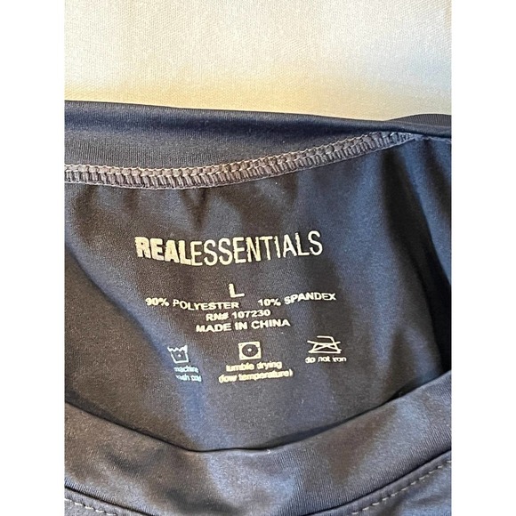 Pair of Real Essentials  T-Shirts - Picture 2 of 3